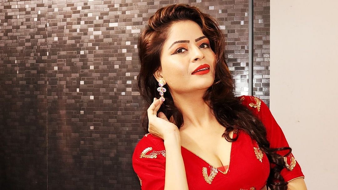 <div class="paragraphs"><p>Actor Gehana Vasisth's anticipatory bail plea rejected.</p></div>