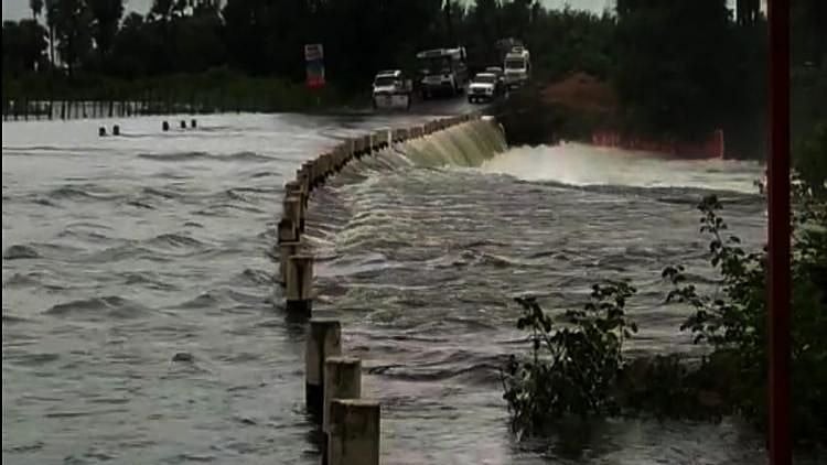 <div class="paragraphs"><p>Several parts in the Rajanna Sircilla district, Jagtial, Karimnagar, and Warangal districts have witnessed floods due to the heavy rains.</p></div>