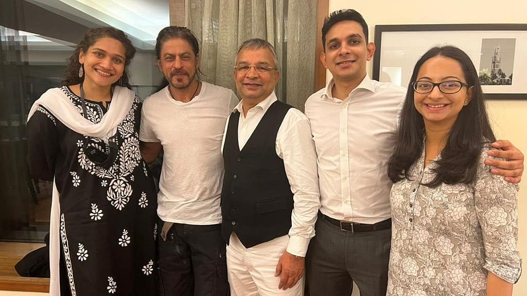 <div class="paragraphs"><p>Shah Rukh Khan with his legal team after Aryan Khan's bail.</p></div>