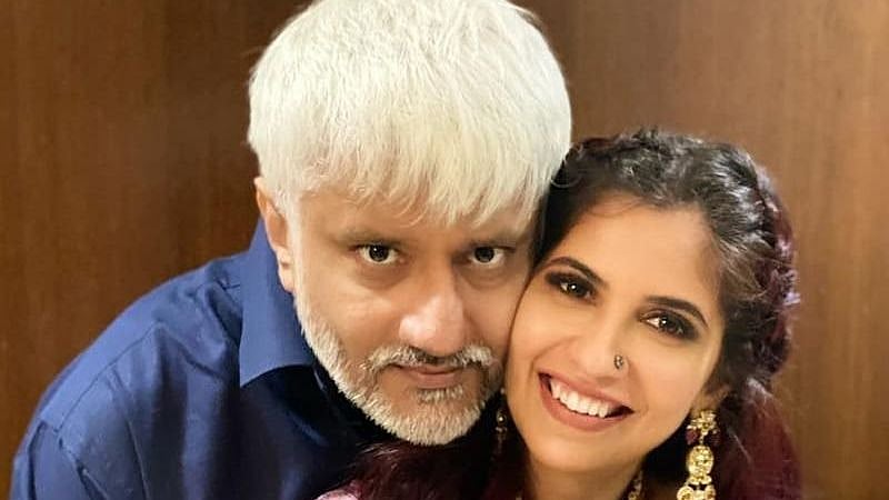 <div class="paragraphs"><p>Vikram Bhatt said that his wife Shwetambari Soni gives him honest criticism about his work.</p></div>