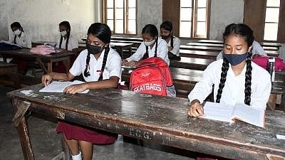<div class="paragraphs"><p>Schools in Delhi will reopen from Monday, 1 November.</p></div>