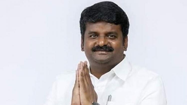 <div class="paragraphs"><p>DVAC has filed a case against former Tamil Nadu Health Minister and senior AIADMK leader C Vijayabhaskar, accusing him of illegally acquiring disproportionate assets.</p></div>