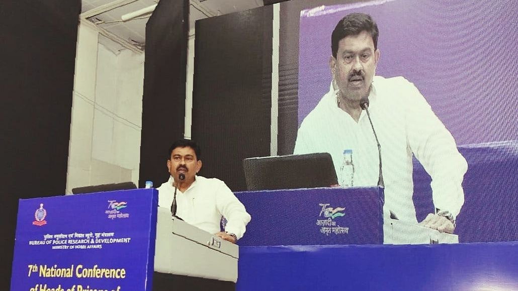 <div class="paragraphs"><p>MoS, (Home) Ajay Kumar Mishra inaugurated the 7th National Conference of Heads of Prisons of all States/ UTs.</p></div>