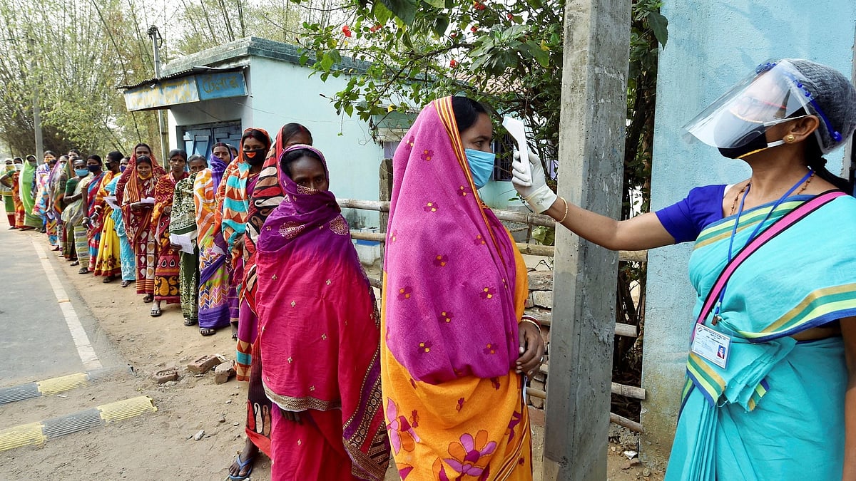 <div class="paragraphs"><p>The Health Ministry on Thursday, 7 October, observed that great caution needs to be practised in the upcoming festival and wedding season, in order to prevent the resurgence of COVID-19 in the country.</p></div>