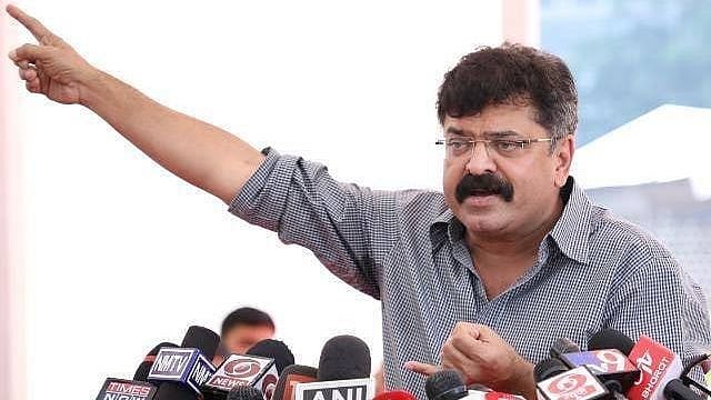 <div class="paragraphs"><p>Maharashtra Housing Minister Jitendra Awhad was arrested by the Thane police on Thursday, 13 October, in connection with a kidnapping and assault case relating to a social media post.</p></div>