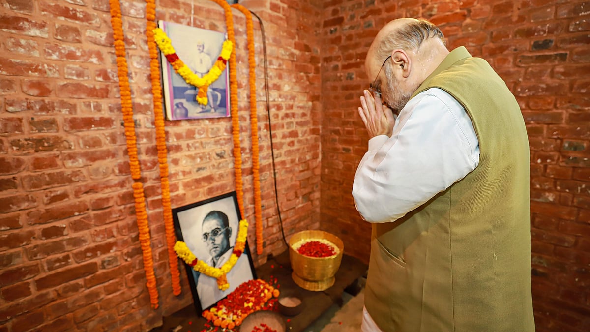 <div class="paragraphs"><p>Union Home Minister Amit Shah in Cellular jail, Port Blair.</p></div>