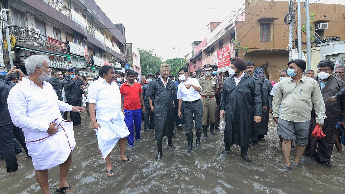 <div class="paragraphs"><p>Heavy rains have inundated several parts of Tamil Nadu, including Chennai.</p></div>