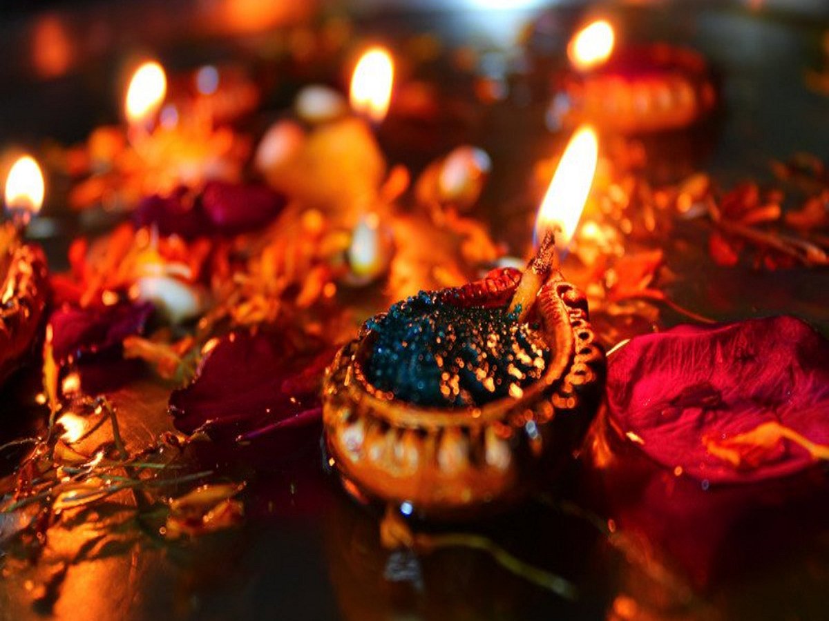 <div class="paragraphs"><p>Here are some wishes, quotes, images and messages for Diwali 2021.</p></div>