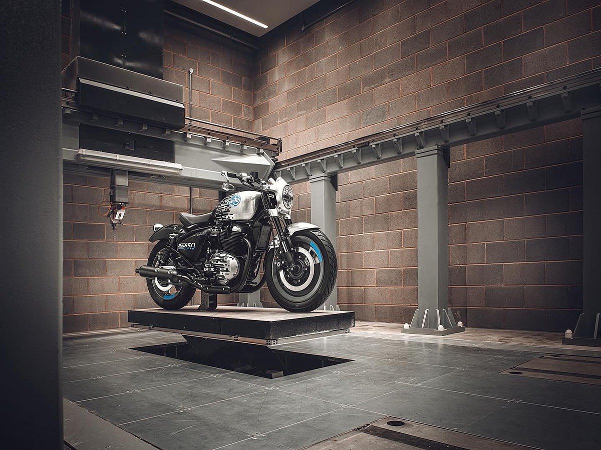 <div class="paragraphs"><p>Royal Enfield will come with 650cc engine.</p></div>