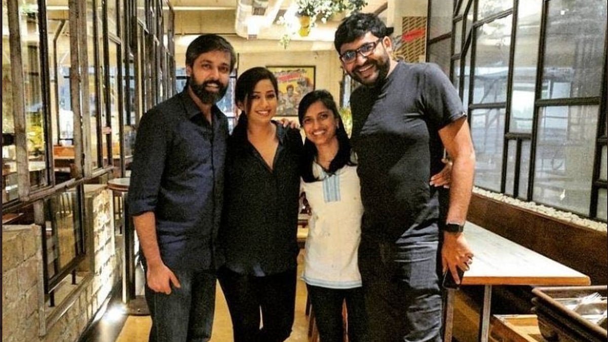 <div class="paragraphs"><p>Shreya Ghoshal with friend Parag Agrawal, who has taken over as Twitter CEO.</p></div>