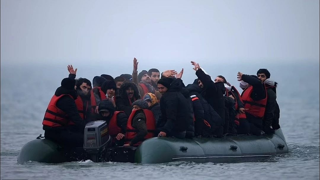 <div class="paragraphs"><p>At least 27 migrants drowned after a boat trying to reach Britain capsized in the English Channel.</p></div>