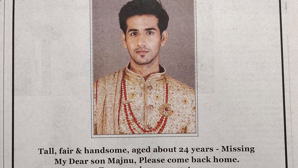 <div class="paragraphs"><p>A Kolkata store posted an ad as a 'Missing Persons' poster.</p></div>