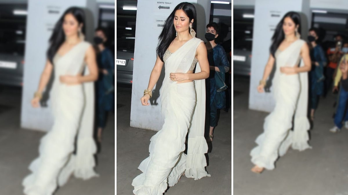 <div class="paragraphs"><p>Katrina Kaif and her mother visited Vicky Kaushal's house on Sunday.</p></div>