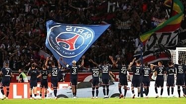 Messi receives rapturous ovation from 49,000 fans as PSG beat Strasbourg.