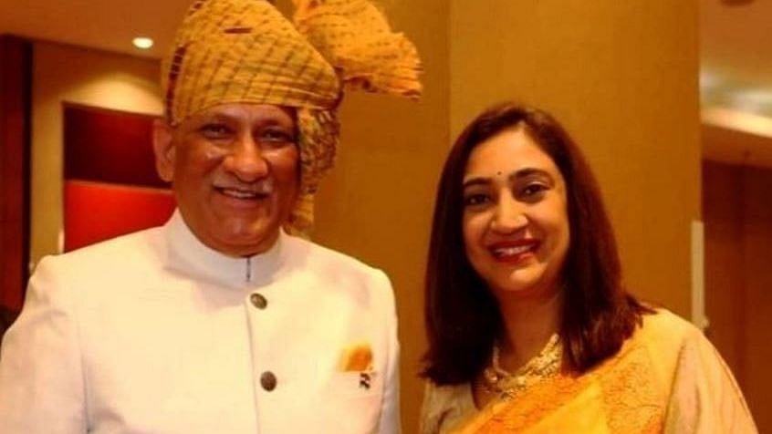 <div class="paragraphs"><p>Madhulika Rawat studied in Gwalior's famous Scindia Kanya Vidyalaya and graduated with a degree in Psychology from Daulatram College, Delhi University.</p></div>