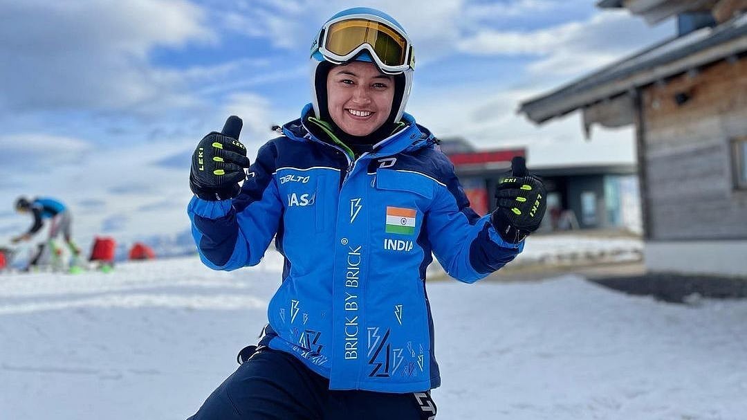 <div class="paragraphs"><p>Anchal Thakur celebrates after winning in Montenegro</p></div>