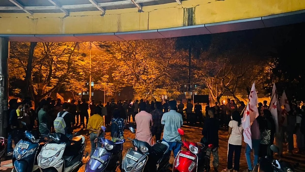 <div class="paragraphs"><p>Protests by students and political parties have engulfed the campus but the authorities continue to maintain silence.</p></div>