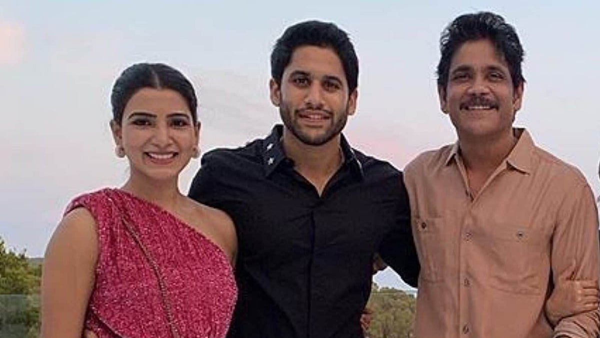 <div class="paragraphs"><p>Samantha and Naga Chaitanya with Nagarjuna.</p></div>