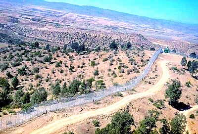 <div class="paragraphs"><p>Kabul and Islamabad trade barbs over Durand Line fencing</p></div>