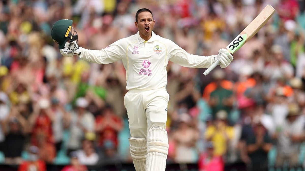 <div class="paragraphs"><p>Usman Khawaja has scored a century in both the innings against England in Sydney.</p></div>