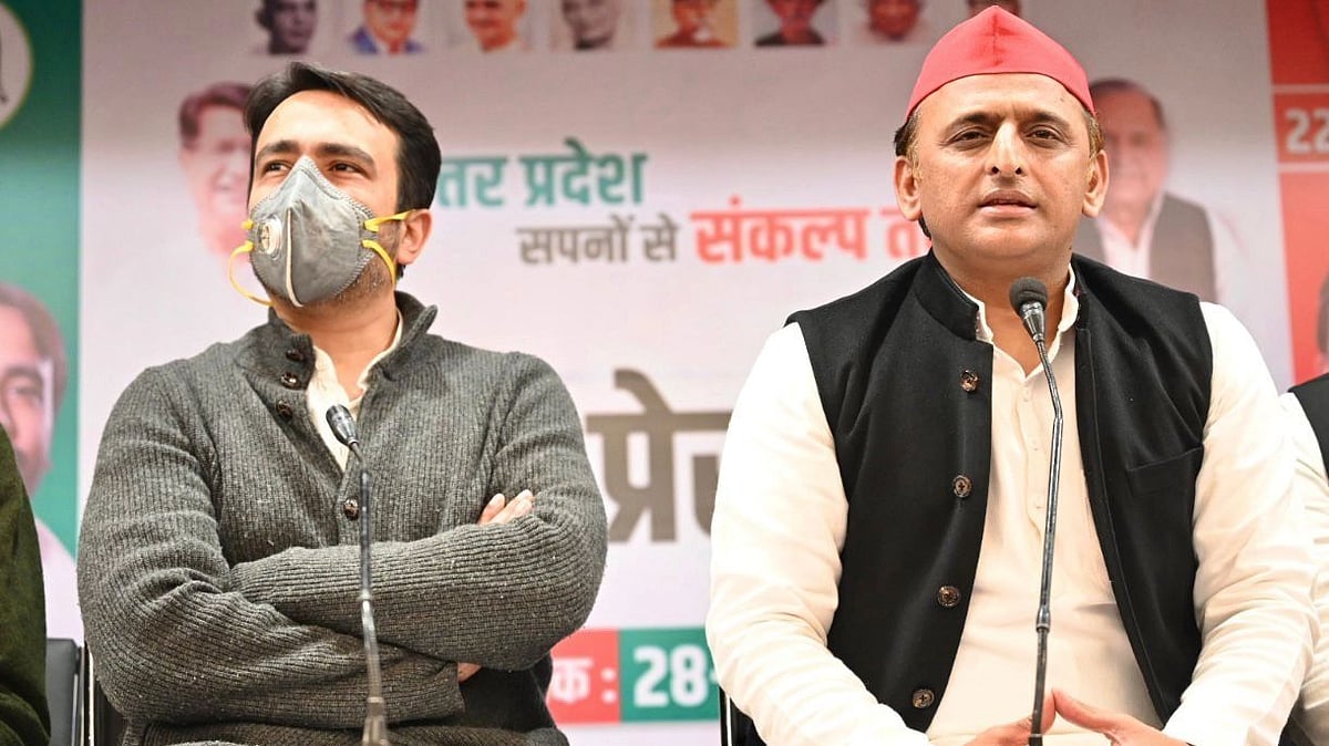 <div class="paragraphs"><p>Akhilesh Yadav and Jayant Chaudhary in a joint press conference at Muzzafarnagar.</p></div>