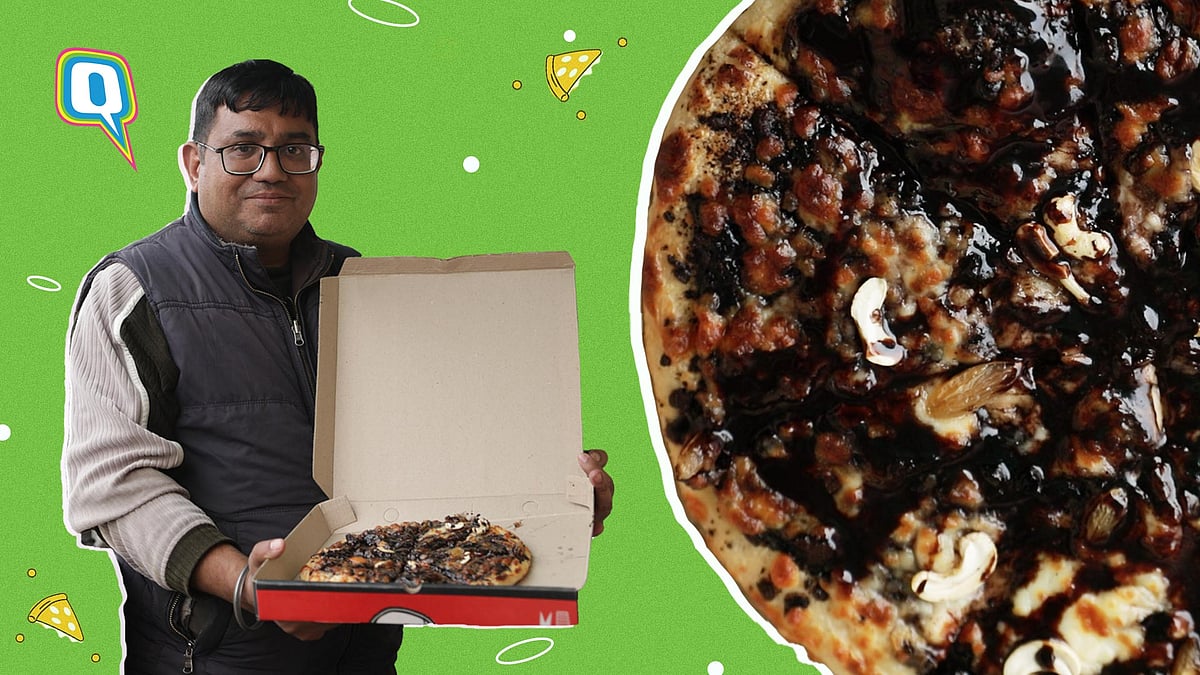 <div class="paragraphs"><p>Chocolate Pizza from Foodies By Nature.</p></div>