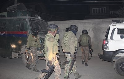 <div class="paragraphs"><p>2 terrorists killed in encounter at Kulgam in J&K.</p></div>