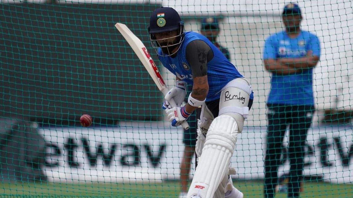 <div class="paragraphs"><p>Virat Kohli during a training session</p></div>