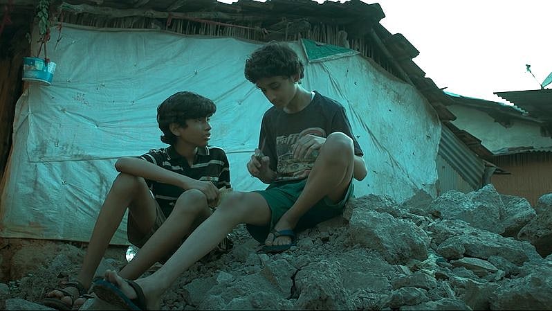 <div class="paragraphs"><p>A still from the&nbsp;<em>Nay Varan Bhat Loncha Kon Nay Koncha&nbsp;</em>trailer.</p></div>