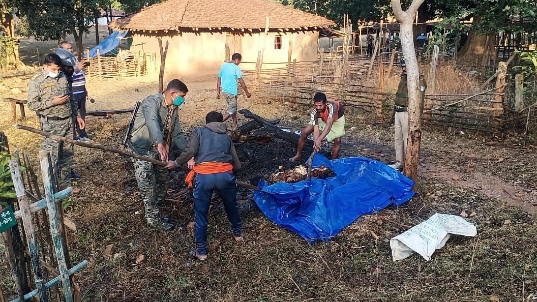 <div class="paragraphs"><p>A 30-year-old man was killed by a mob of villagers in the Simdega district of Jharkhand on Tuesday, 4 January, allegedly over felling trees for stealing wood.</p></div>