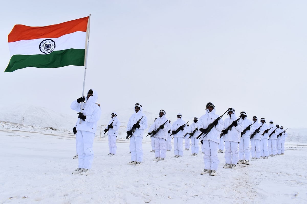 <div class="paragraphs"><p>Indo-Tibetan Border Police (ITBP) Personnel hoisted the tricolor at Ladakh borders to celebrate India's73rd Republic Day. </p></div>