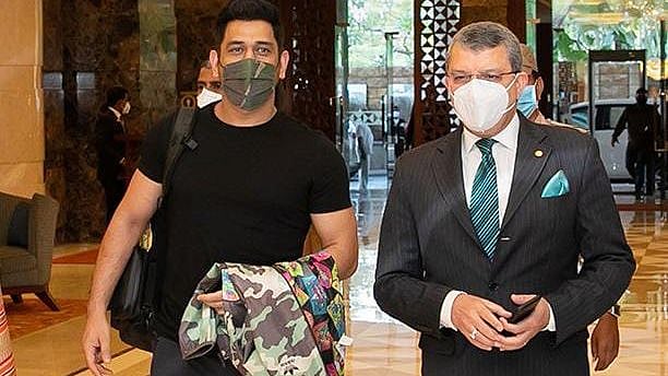 <div class="paragraphs"><p>MS Dhoni arrived in Chennai on Thursday</p></div>