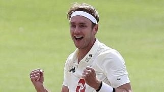 <div class="paragraphs"><p>Stuart Broad</p></div>