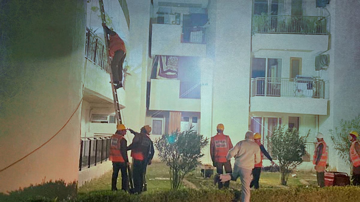 <div class="paragraphs"><p>Teams from the National Disaster Response Force (NDRF) and the State Disaster Response Force (SDRF) had reached the site late on Thursday to conduct the rescue operation.</p></div>