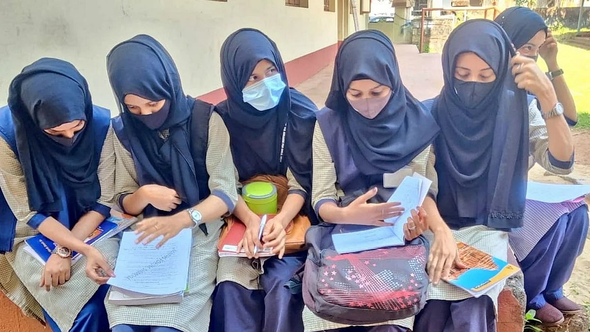 <div class="paragraphs"><p>The Karnataka High Court on Monday, 21 February, refused to grant interim relief to students of a degree college who had asked for protection of right to wear hijab in classrooms, even as an earlier order by the court had exempted degree colleges from the restriction on religious attire.</p></div>