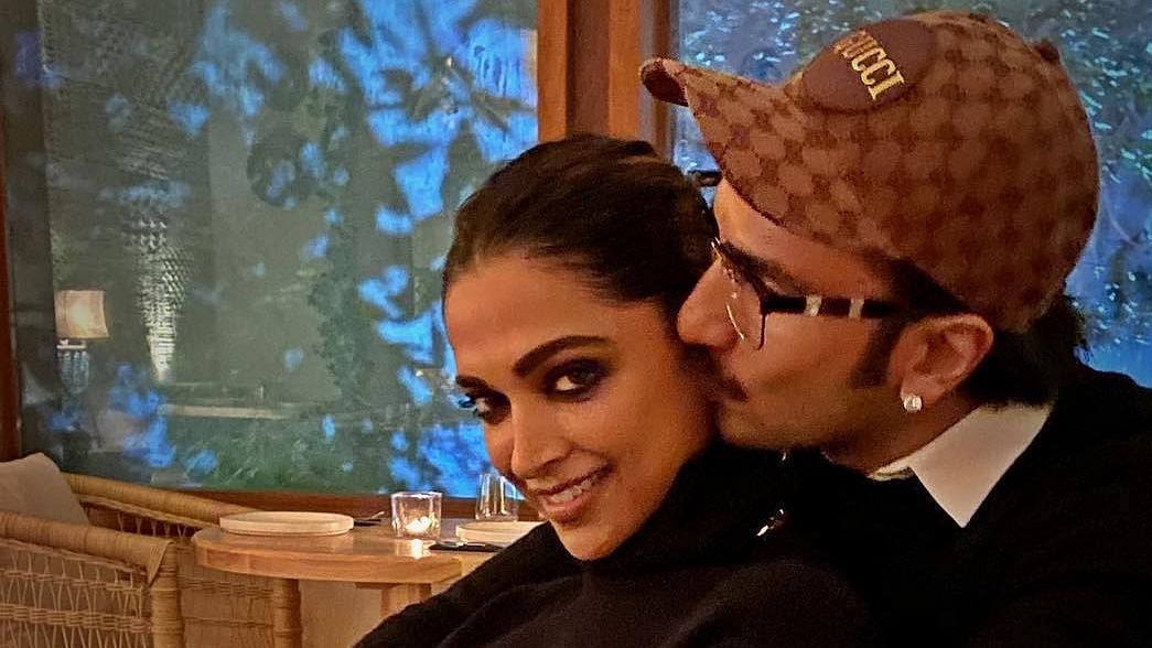 <div class="paragraphs"><p>Ranveer Singh and Deepika Padukone.</p></div>