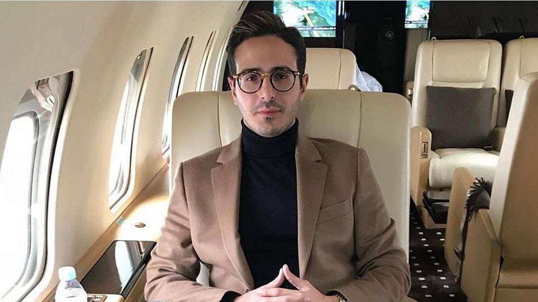 <div class="paragraphs"><p>Shimon Hayut purportedly conned women on Tinder using the alias 'Simon Leviev'.</p></div>