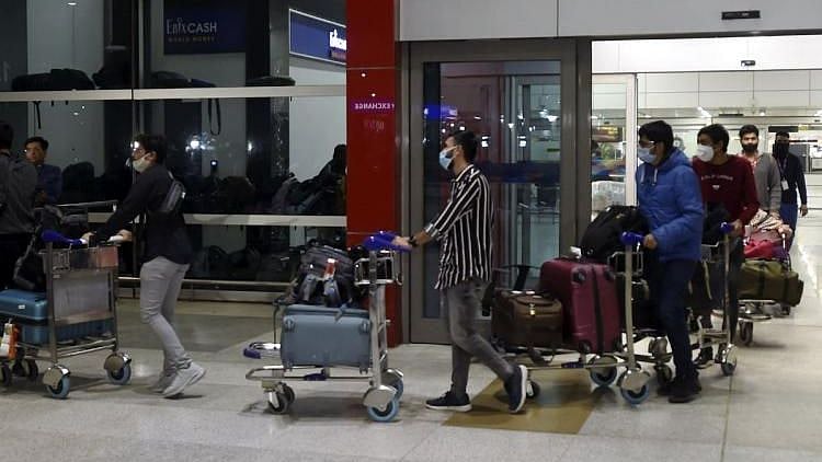 <div class="paragraphs"><p>Apart from helpline numbers of the Indian embassy in Ukraine, South Indian states have set up helplines for those who are stranded in Ukraine and seeking assistance</p></div>