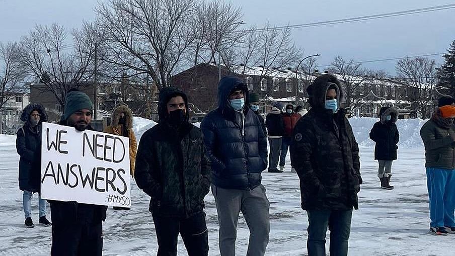 <div class="paragraphs"><p>Around 2,000 international students, mostly Indians, were reportedly left seeking answers after three colleges in Canada's Montréal suddenly closed their doors.</p></div>