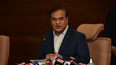 <div class="paragraphs"><p>Assam Chief Minister Himanta Biswa Sarma slammed KCR, saying that the latter "insulted our martyrs by questioning the surgical strike." </p></div>