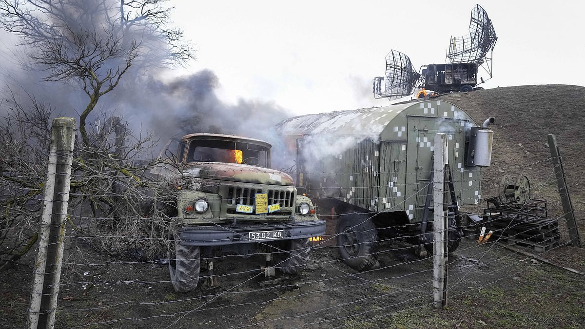 <div class="paragraphs"><p>Mariupol: Damaged radar arrays and other equipment is seen at Ukrainian military facility outside Mariupol, Ukraine, Thursday, 24 February. </p></div>