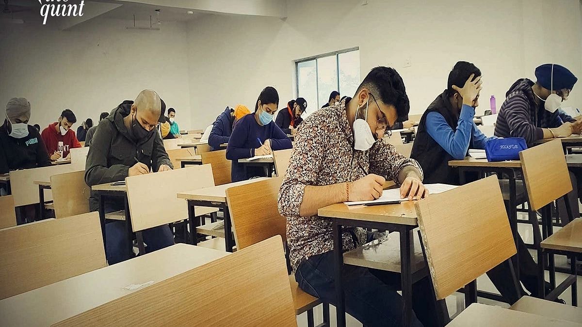<div class="paragraphs"><p>Odisha PET Mains Exam 2019 is to be conducted on 2 March, 2022.</p></div>