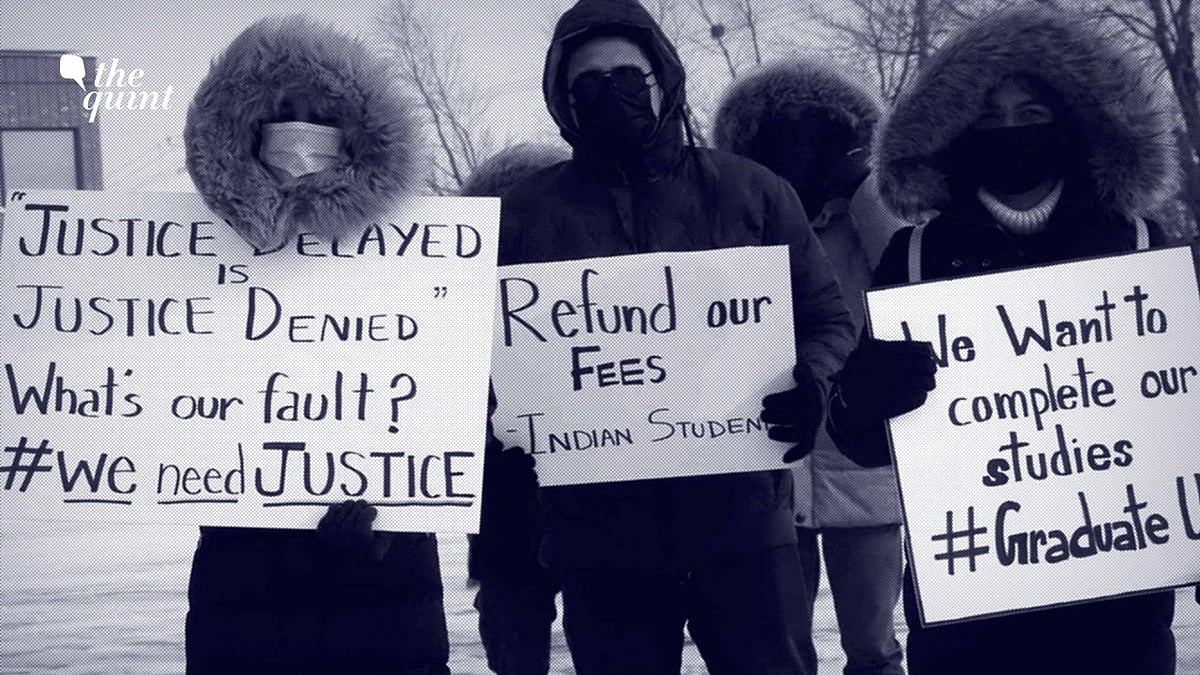 <div class="paragraphs"><p>Students protesting against the closure of three colleges in Quebec, Canada. </p></div>