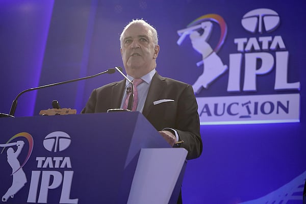 <div class="paragraphs"><p>IPL auctioneer Hugh Edmeades in Bengaluru at the IPL mega auction 2022.</p></div>