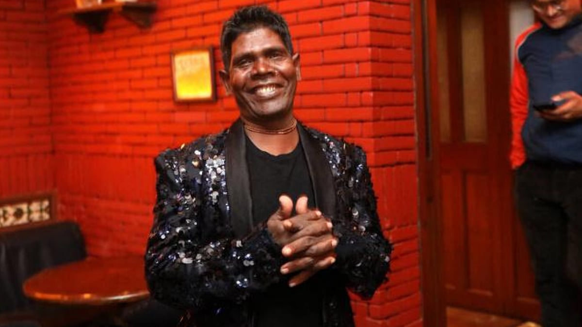 <div class="paragraphs"><p>Bhuban Badyakar performs live in Kolkata.</p></div>