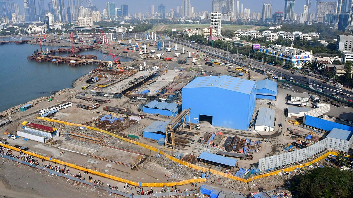 <div class="paragraphs"><p>Aerial view of the Mumbai Coastal Road project, from Haji Ali Mahalaxmi area, in Mumbai, Thursday, 3 February. Rs 3,200 crore was allocated to Mumbai Coastal Road project by BMC on Thursday.</p></div>
