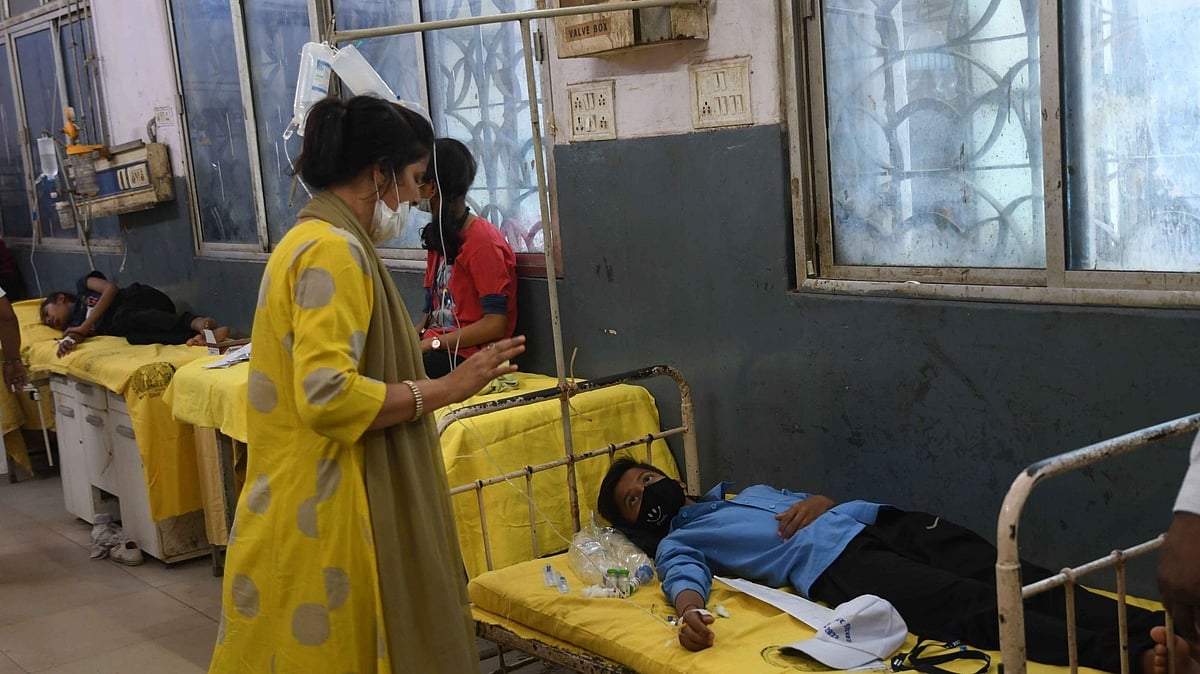 <div class="paragraphs"><p>More than 200 schoolchildren, who had assembled here to celebrate Bihar Diwas, fell ill children after consuming food and water supplied to them.</p></div>