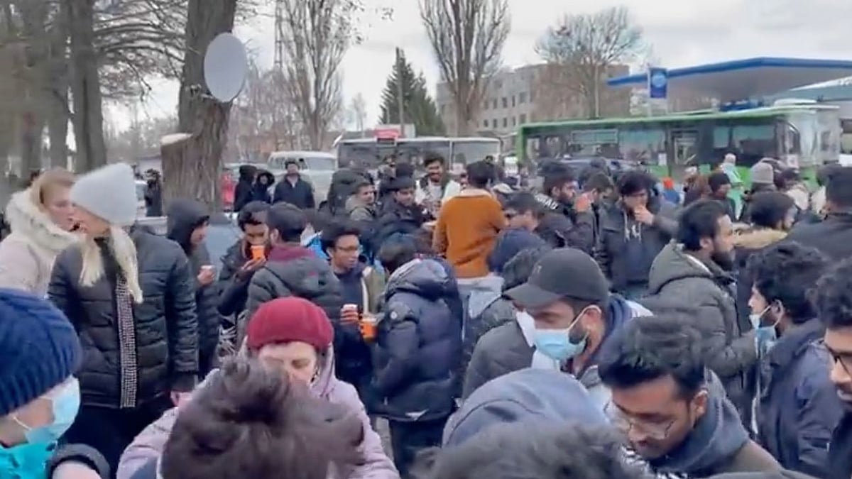 <div class="paragraphs"><p>In the latest development from the embattled Sumy, the Ministry of External Affairs announced on Tuesday, 8 March, that all Indian students stranded in the Ukrainian city had boarded buses for Poltava – a city in central Ukraine.</p></div>