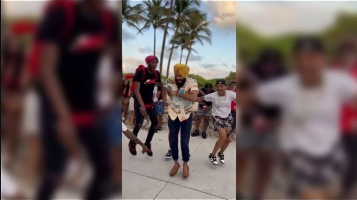 <div class="paragraphs"><p>The video has been receiving a lot of appreciation and love for his impromptu performance from fans all over the globe, especially Indians.</p></div>