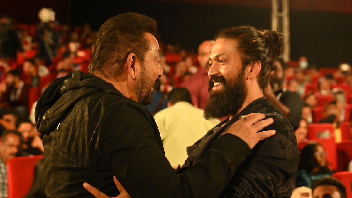 <div class="paragraphs"><p>Sanjay Dutt with Yash at the trailer launch of&nbsp;<em>KGF: Chapter 2.</em></p></div>